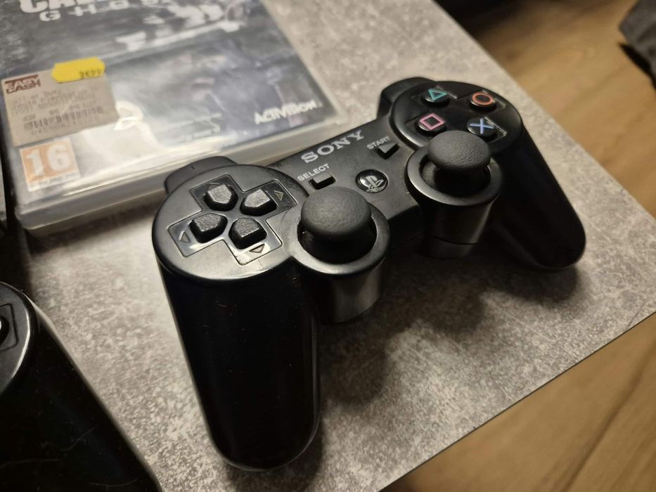 Ps3 slim ładny stan