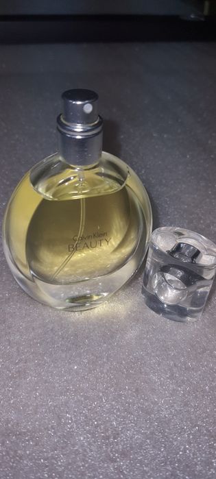 Calvin Clein BEAUTY жіноча парфумована вода ,оригінал привезена з США