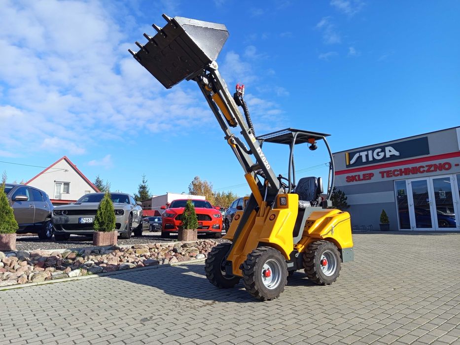 Ładowarka przegubowa z teleskopem TAIAN DY620 | KUBOTA| typu AVANT