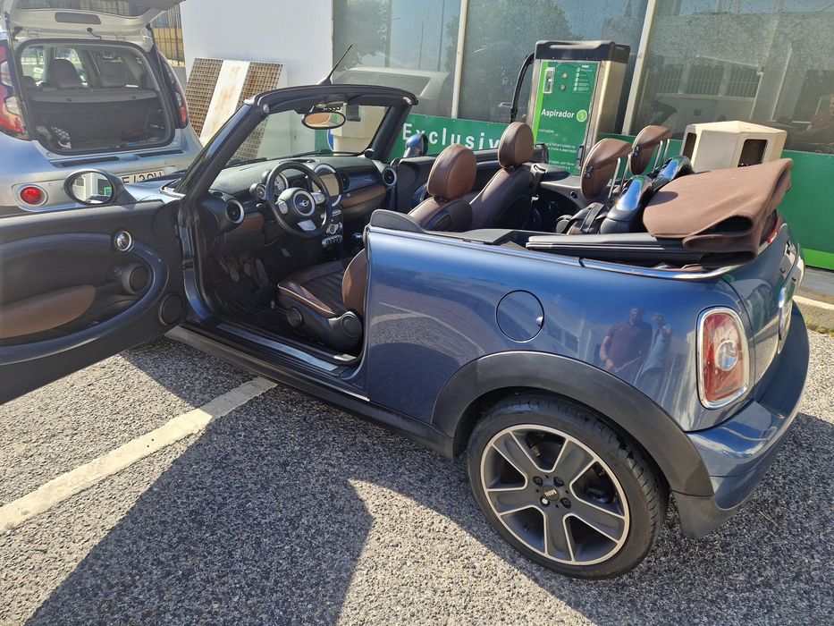 Mini Cooper Blue/Brown498535549192775684
