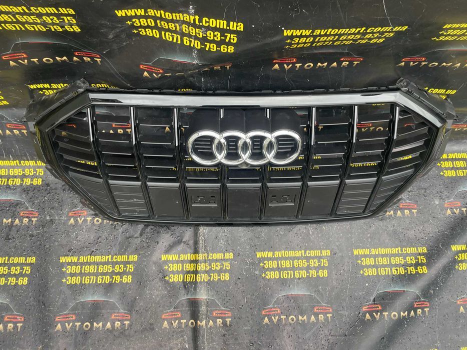 Решітка радіатора AUDI Q3 83A 2019- 83A853651E присутні подряпини в наявності