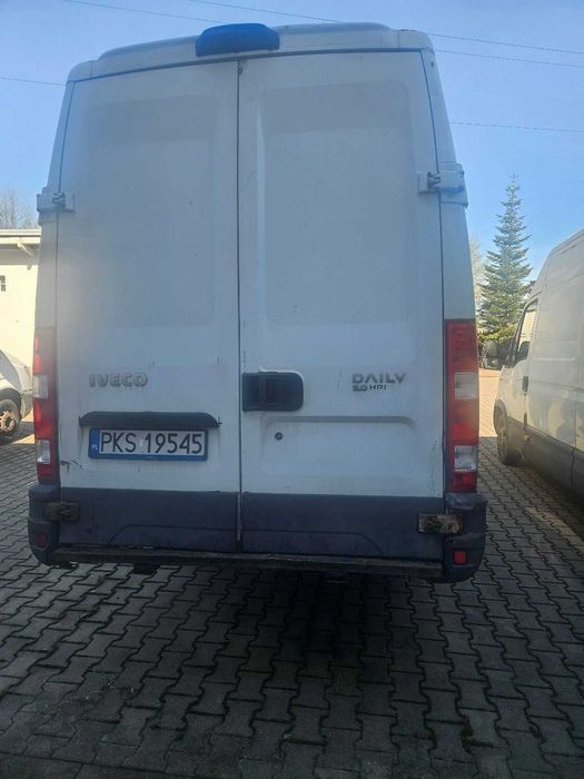 IVECO DAILY 35c15 V  samochód ciężarowy van Rok prod 2011