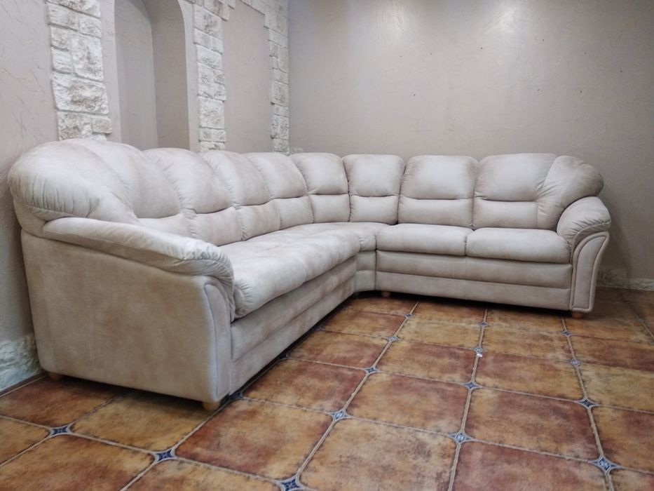 Перетяжка и ремонт мягкой мебели