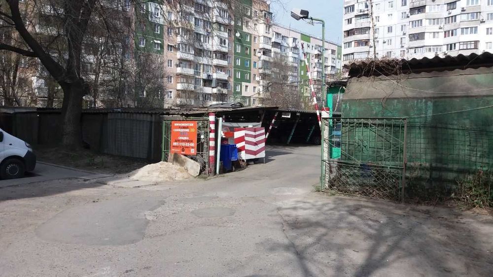 Сдам (продам) место на стоянке(улица Архитекторская)