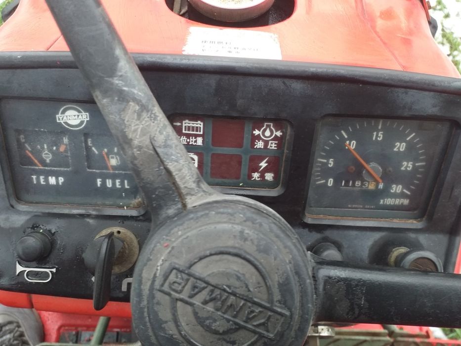Mini Traktorek Yanmar YM1802D 18km 3cylindry 4x4 1138Mtg
