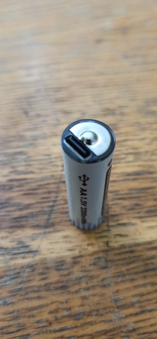 Елемент живлення ААА та АА літій іонний