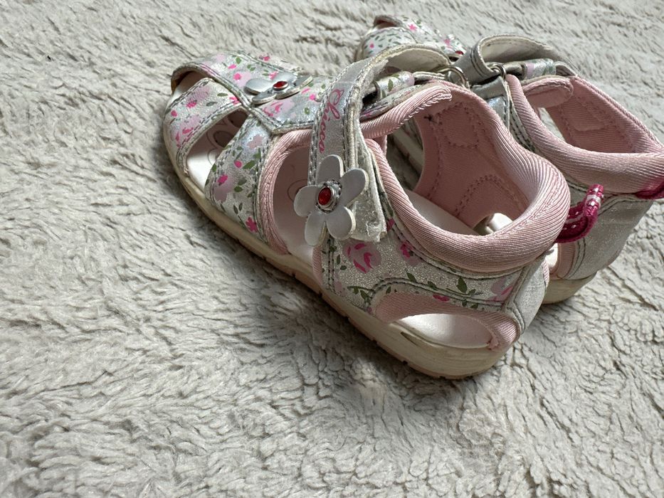 Босоніжки chicco 23 розмір