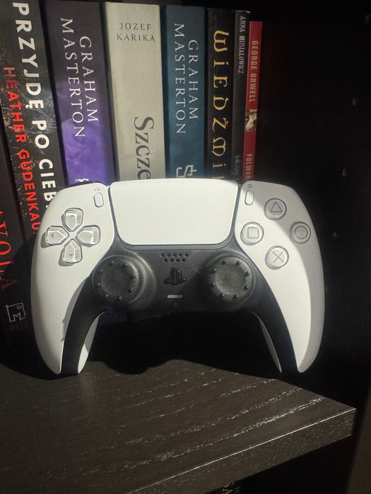 Dualsense biały Pad do PS5 - stan idealny, w pełni sprawny. jak NOWY