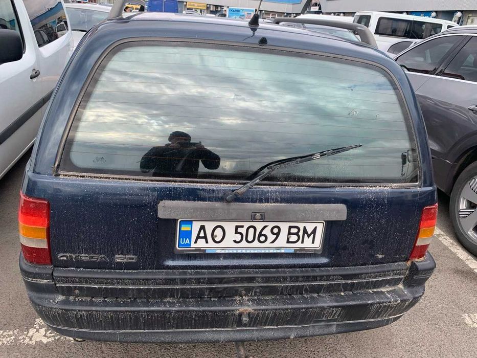 Авто Опель Омега
