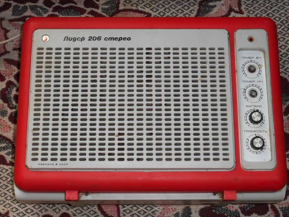 Стереофонический электрофон Лидер-206