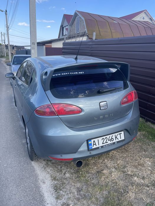 Продам seat leon 2