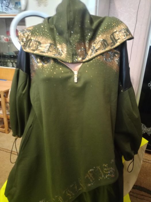 Шикарна Туніка ,в каміннях, Турція,оверсайз