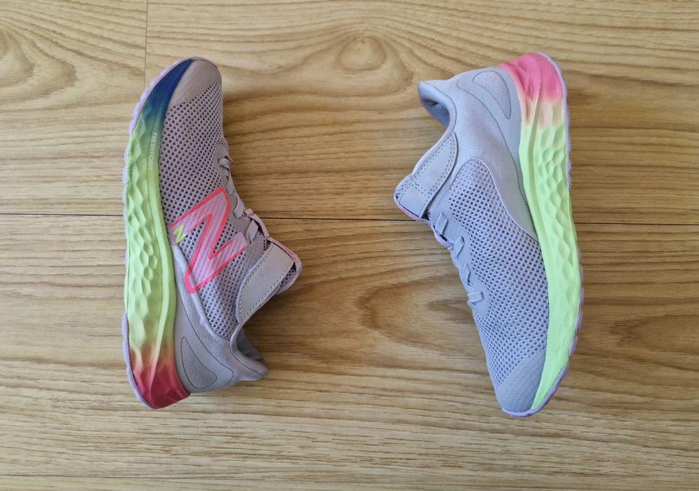 Кросівки для дівчинки New Balance 35 розмір (стелька 22.5см) Original
