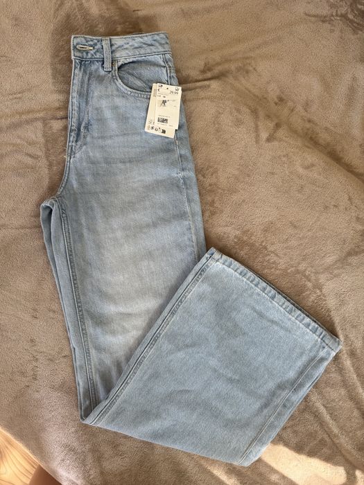 Джинси H&M 34р. блакитні