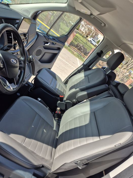 Ford Turneo Custom