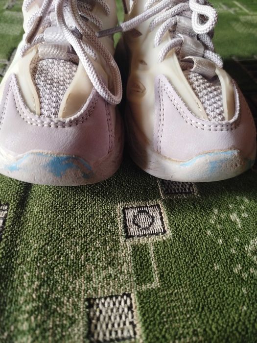 Кросівки дитячі 31р.