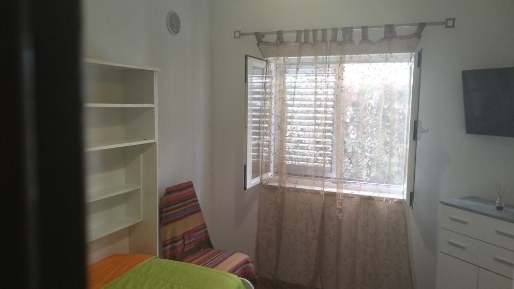 Quarto para arrendar