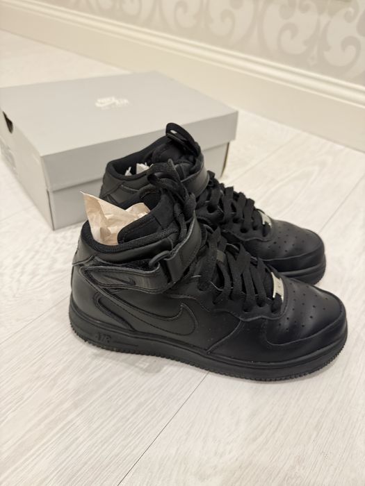 Кроссовки Nike Air Force 1