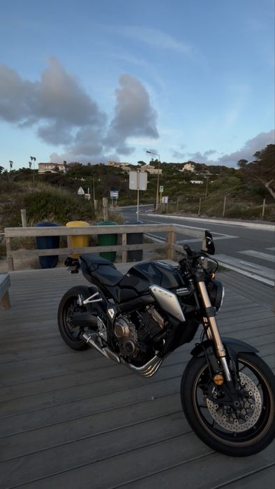 Honda CB650r 2021 Full Power [Extras]