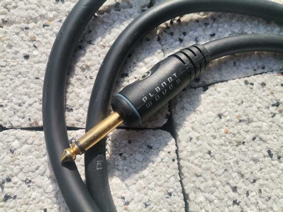 Kabel Planet wawes