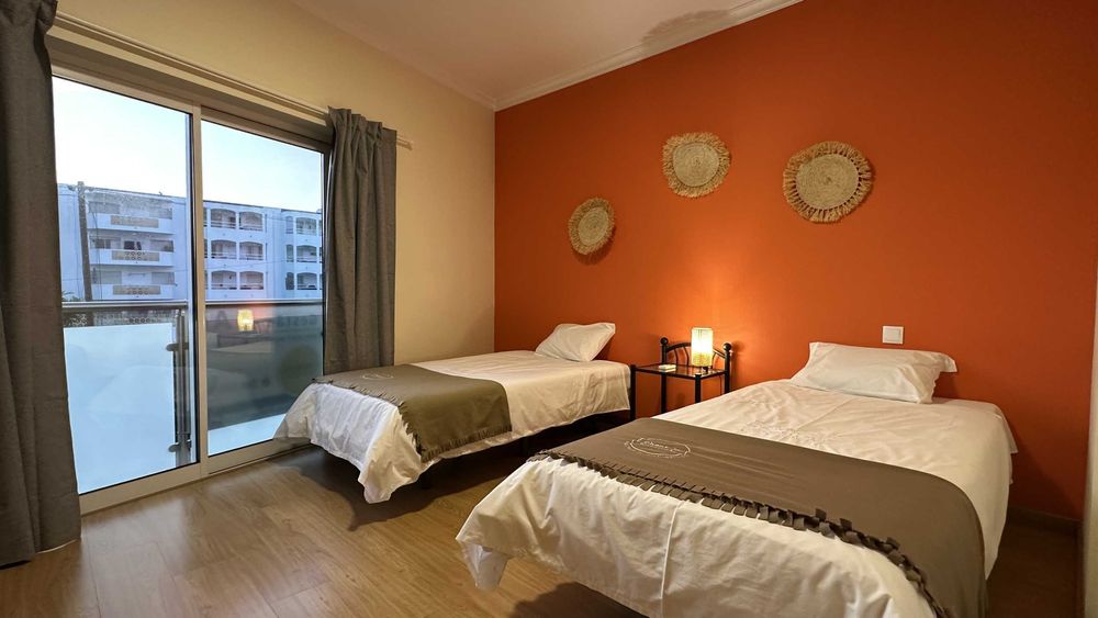 Predio Oura Albufeira com Rendimento