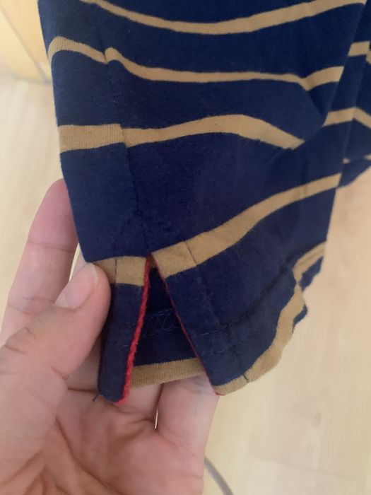 Polo manga comprida . Marca Quebramar