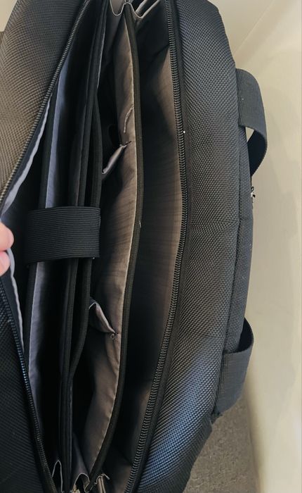 Mala para portátil Samsonite até 15” – funcional e espaçosa