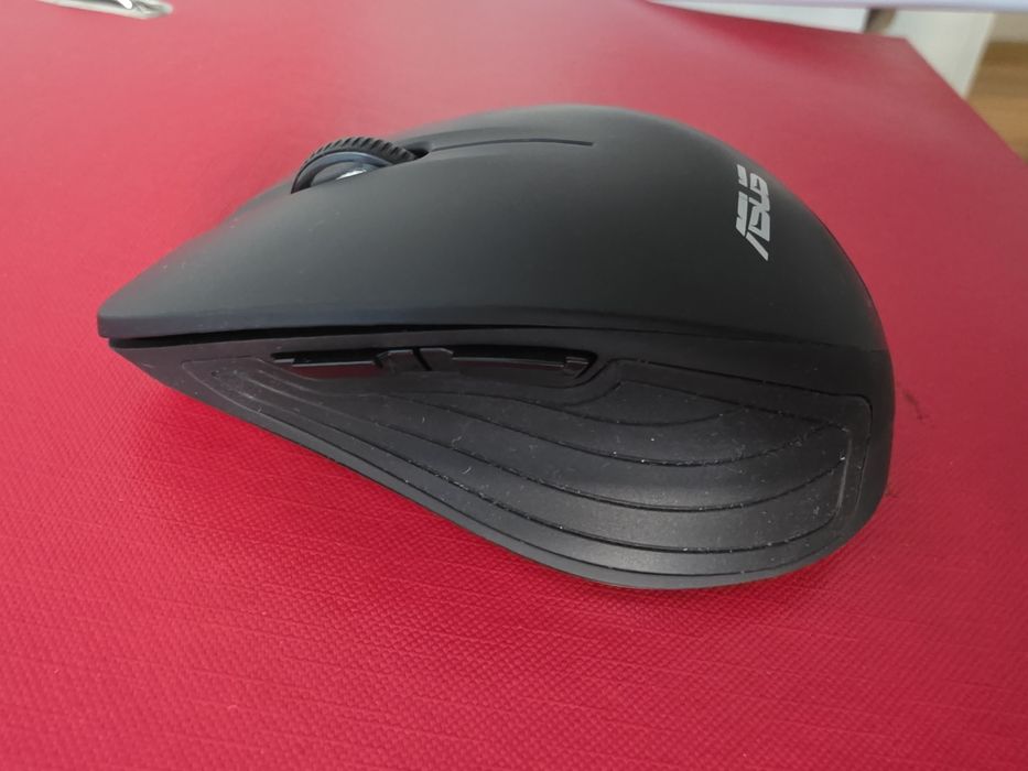 Bezprzewodowa mysz ASUS