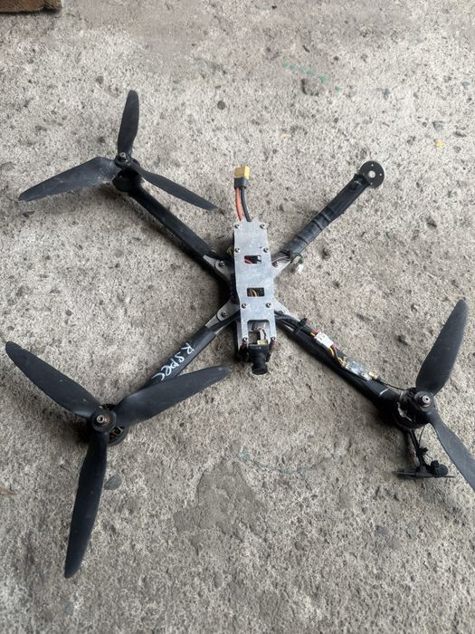 Продам дрон Fpv на запчасти