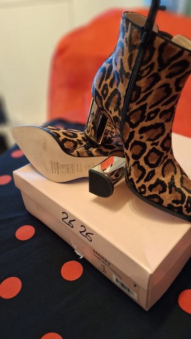 Magníficas botas tigre