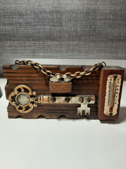 Chaveiro muito antigo