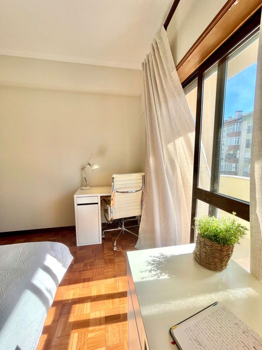 Quarto partilhado 2 estudantes 350€/ pessoa