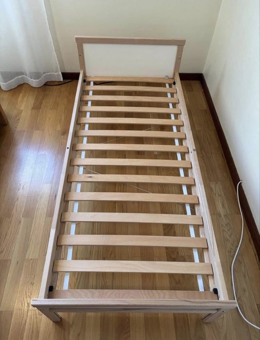 Cama SNIGLAR ikea + colchão UNDERLIG