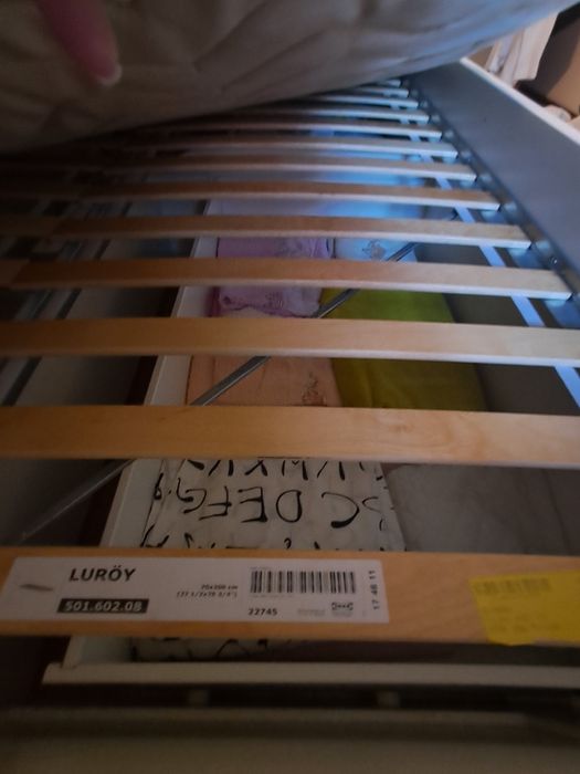 Cama de casal, com colchão, cor branca da marca Brimnes