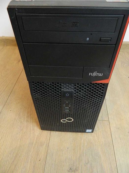 Fujitsu Esprimo P556 Core i5-6400 8GB DDR4