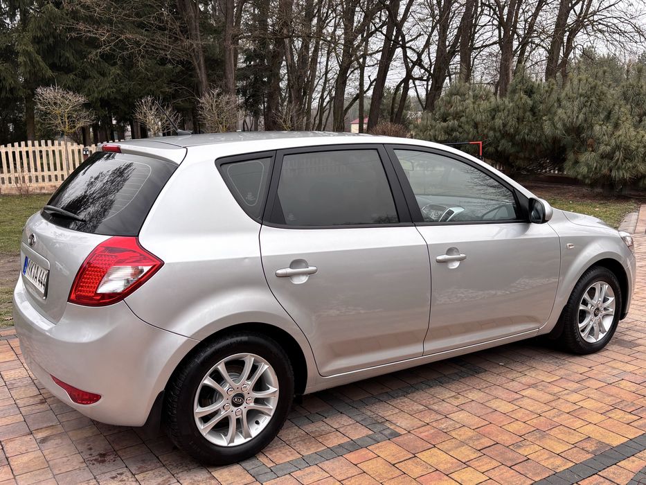 # Sprzedam Kia Ceed # Super Stan # Benzynka # Niemcy #