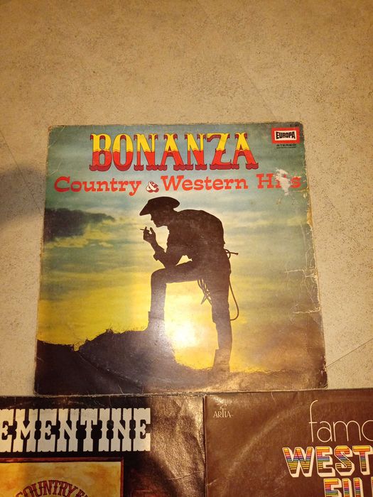 Country & western na winylu.