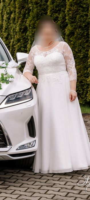 Suknia ślubna kolor ivory