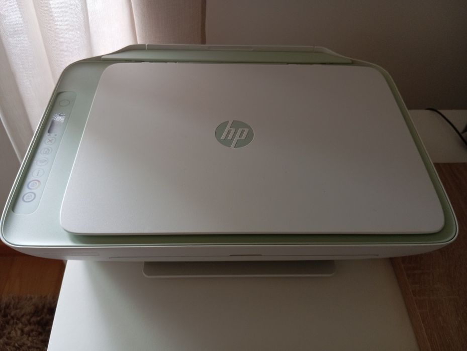 Impressora HP DeskJet 2722