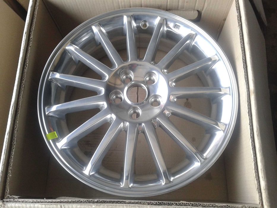 oryginalne r17 nowe felgi mielec 5x100 toyota subaru yaris prius bora