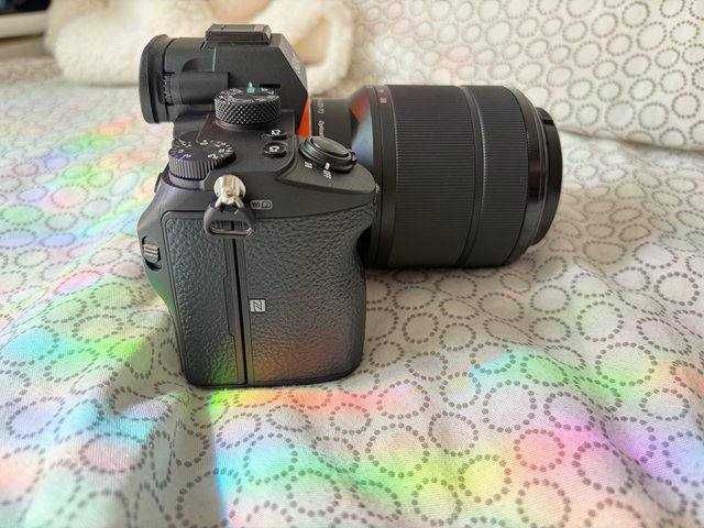 Sony a7 III w zestawie z obiektywem