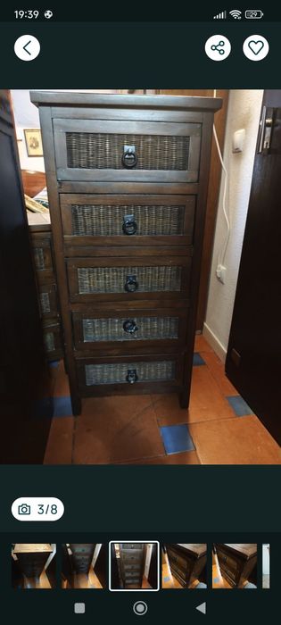 2 camiseiros de madeira com 5 gavetas oferta da mesa de cabeceira