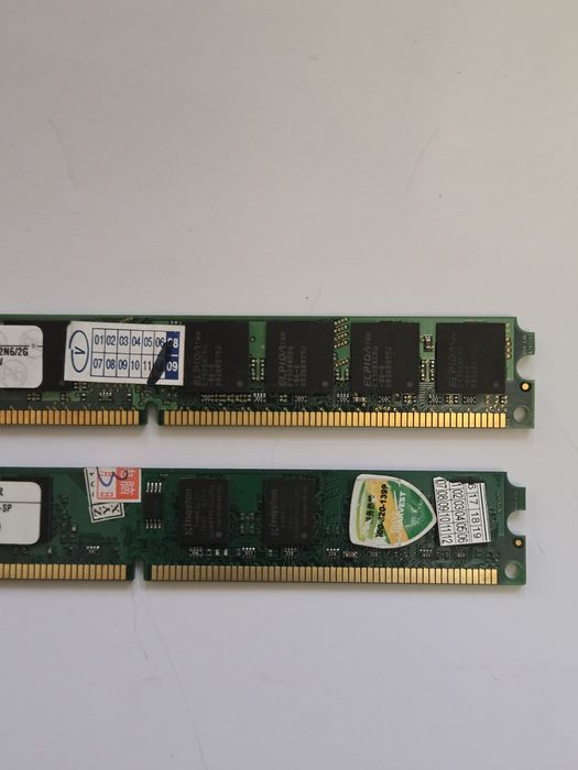 Оперативна пам'ять Kingston DDR2 KVR800D2N6/2G