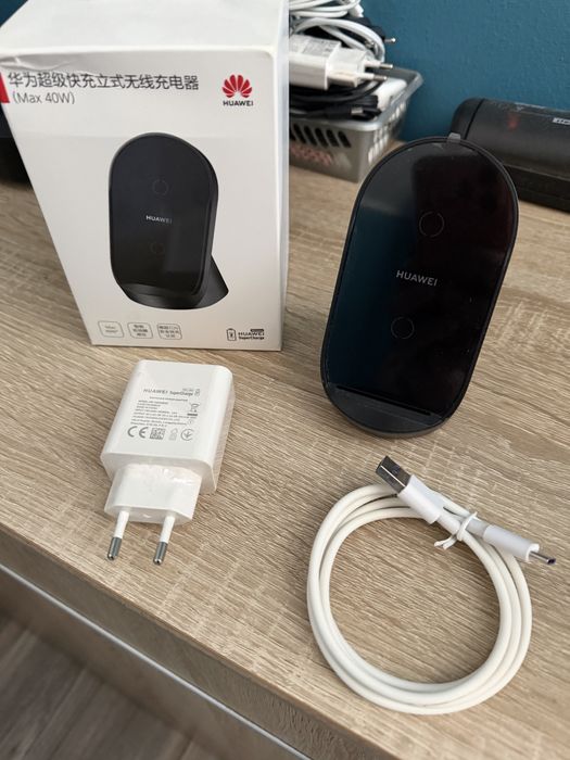 Ładowarka bezprzewodowa Nowa Huawei cp62 plus kostka 40w.