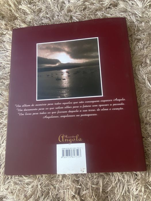Livros “Recordar Angola”