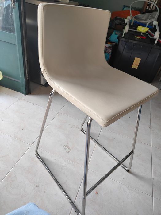 Cadeira alta de balcão