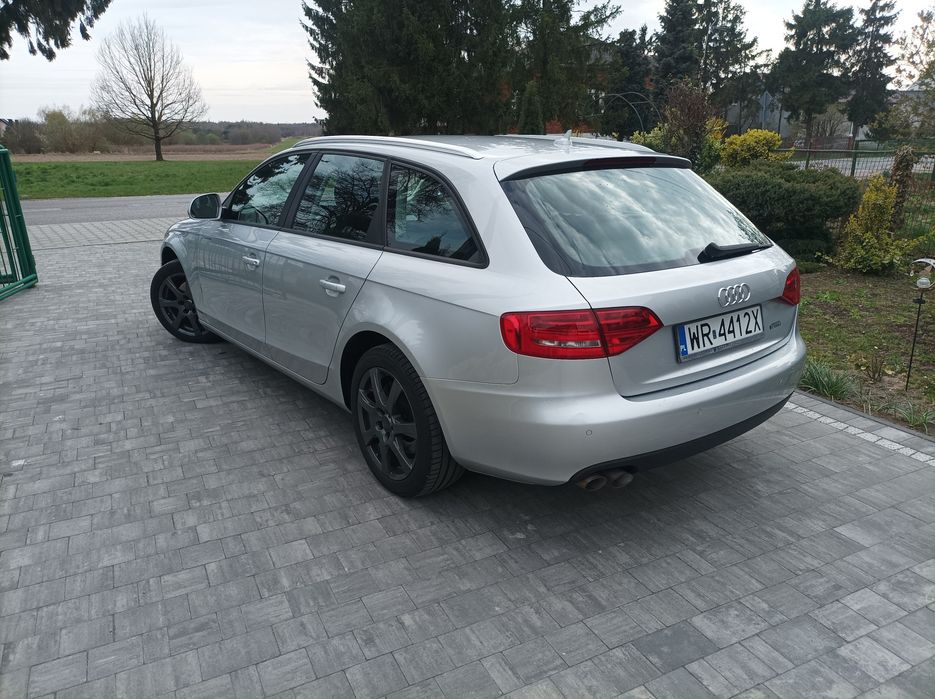 Zadbane Audi A4B8