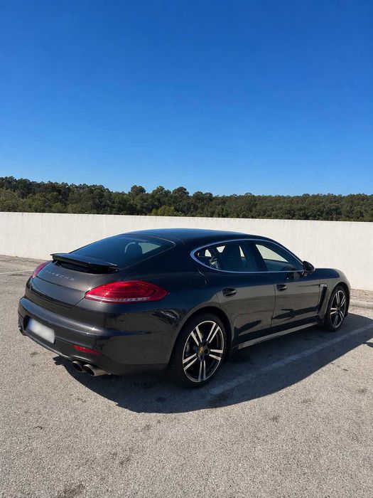 Porsche Panamera 4S PDK - 2013