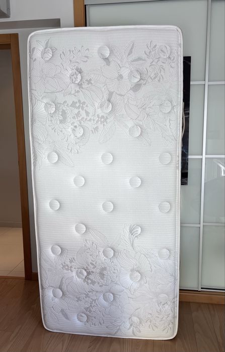 Colchão Solteiro (Hatta Sensantion 90x1,90)