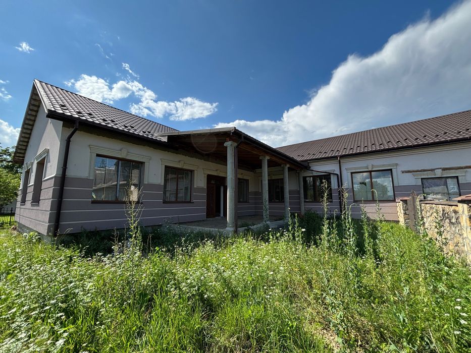 Комерційне приміщення в селі Яблунька_МА